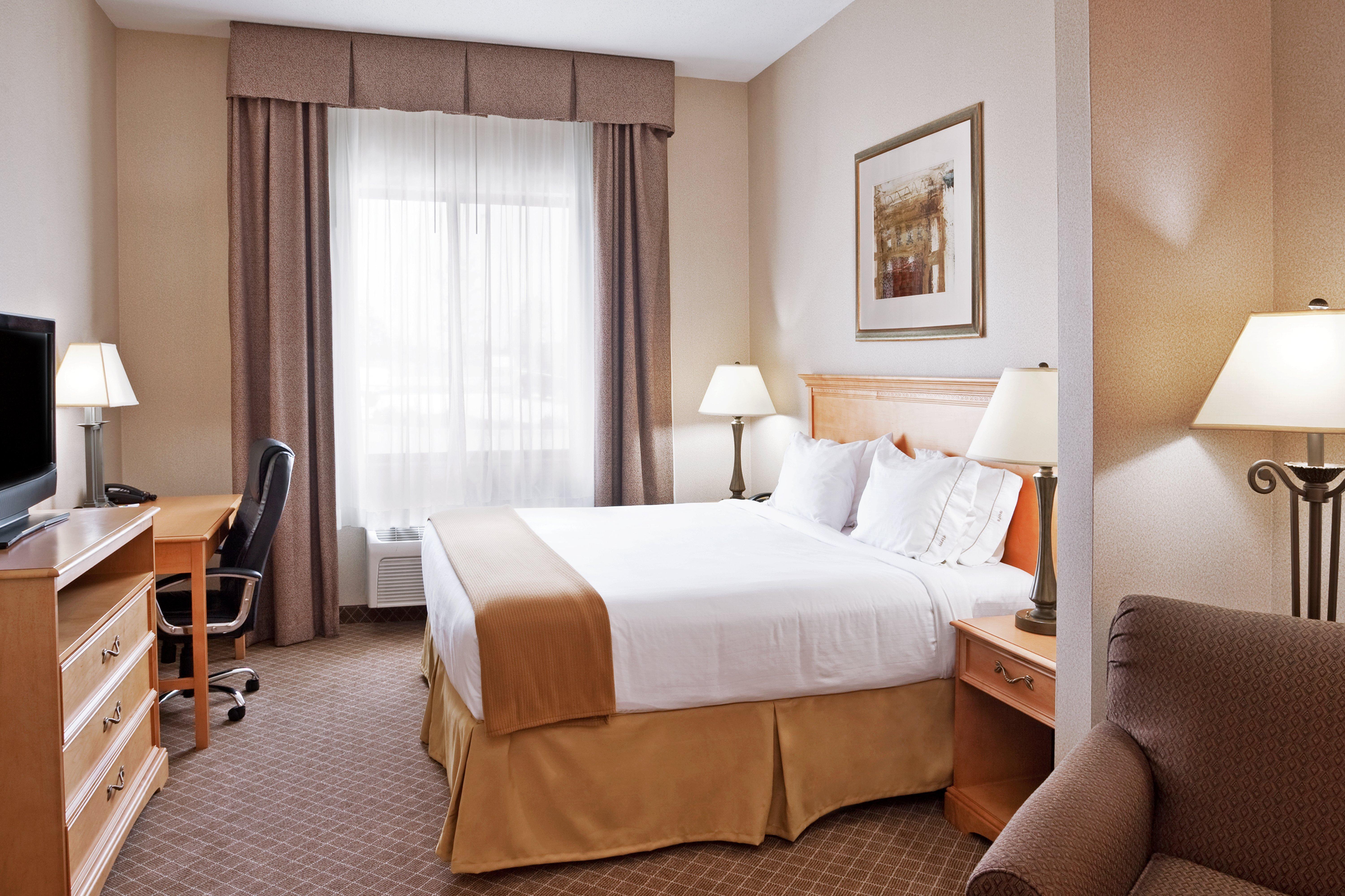 Holiday Inn Express Hotel & Suites Chesterfield - Selfridge Area By Ihg Dış mekan fotoğraf