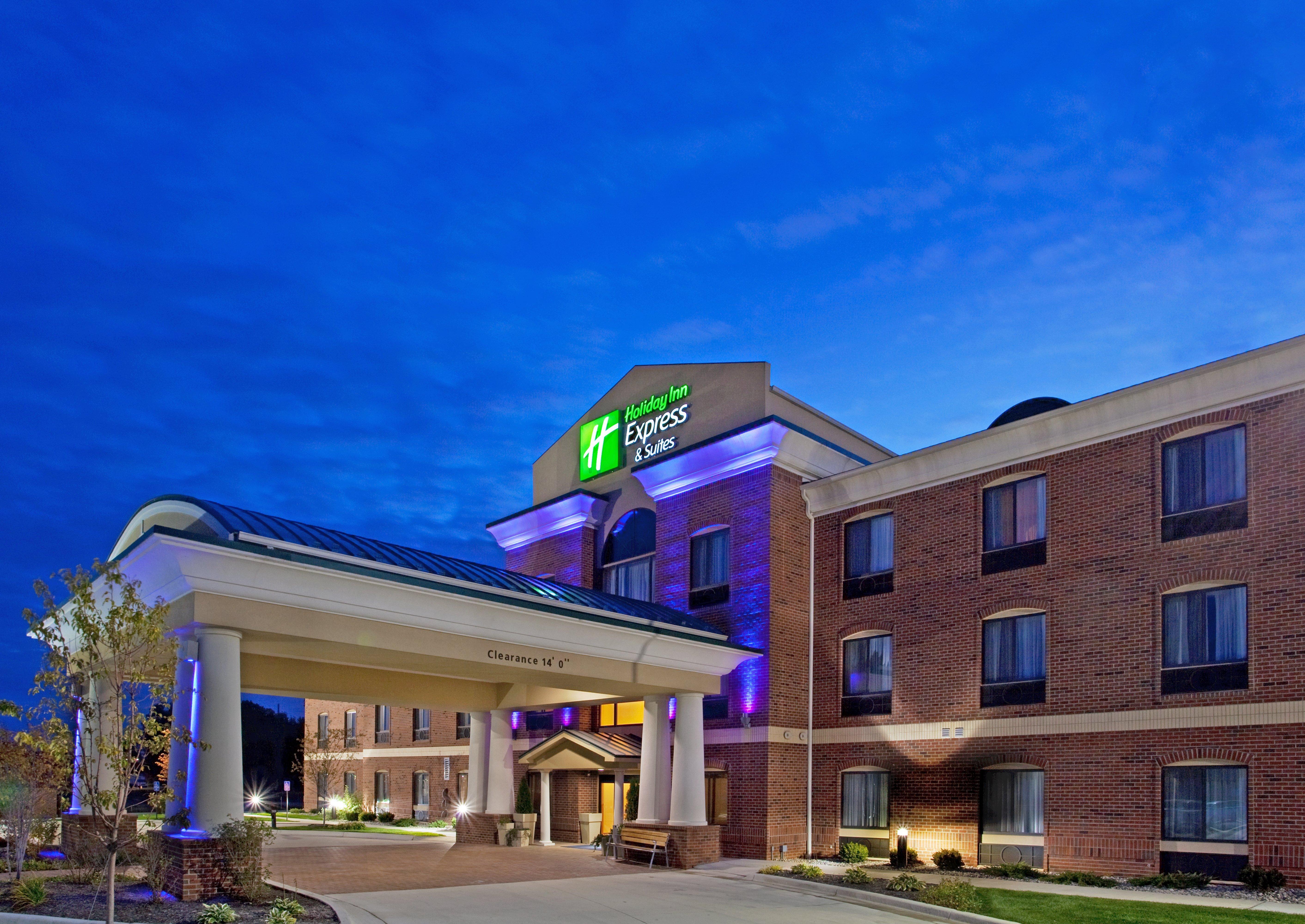 Holiday Inn Express Hotel & Suites Chesterfield - Selfridge Area By Ihg Dış mekan fotoğraf